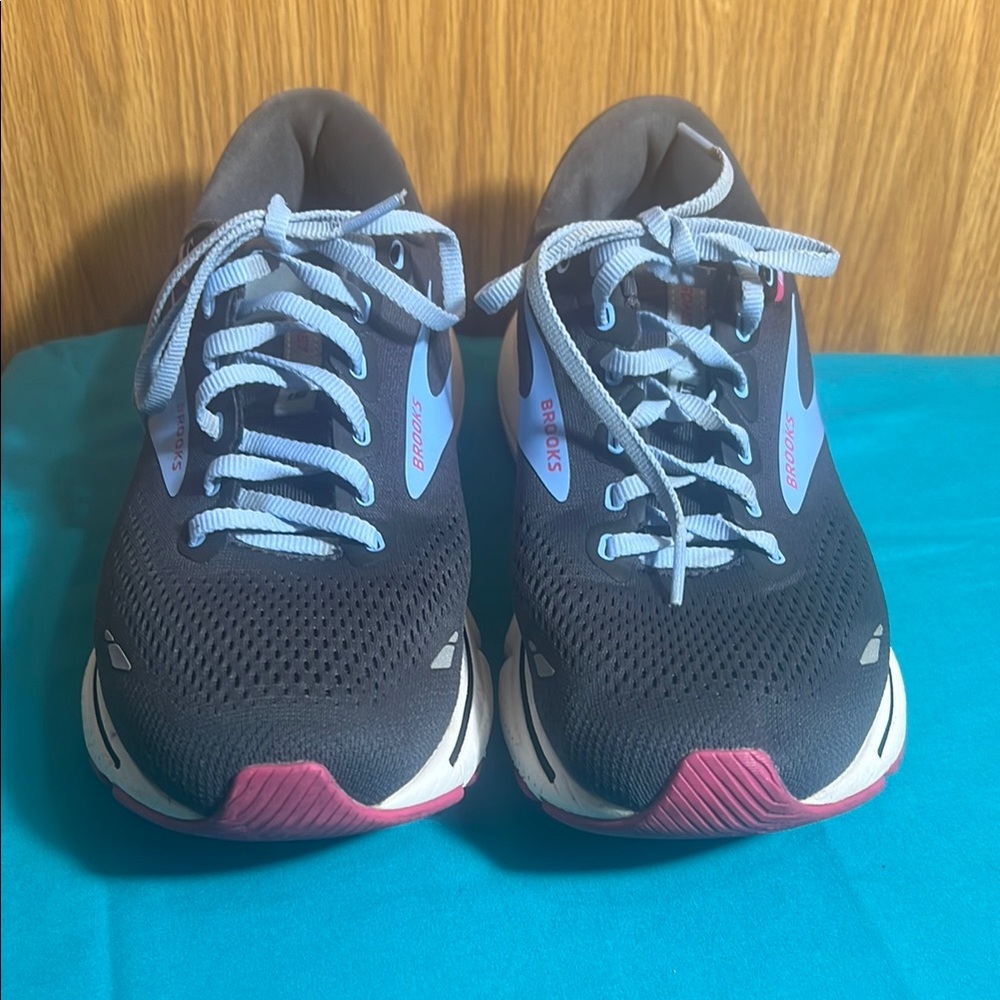 Brooks Black and Pink Athletic Shoes with Breathable Mesh